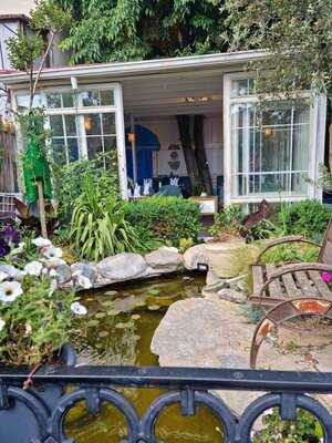 Olive Garden Cafe & Restaurant