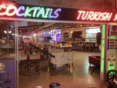 Moonlight Restaurant & Bar