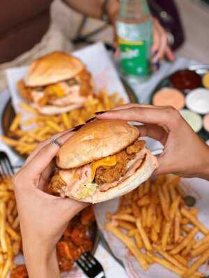 Juste Frİed Chİcken