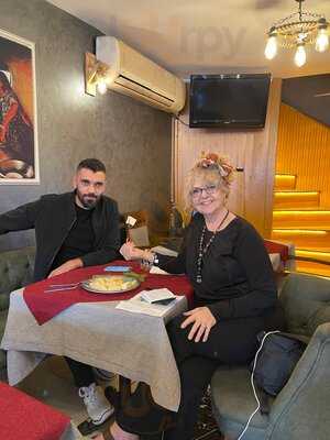 Yakut Restaurant & Bistro