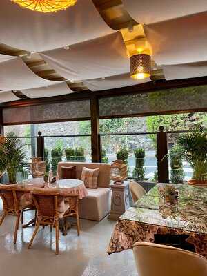 Five O'clock Patisserie