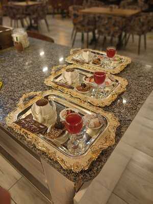 Mb Laflafa Cilveli Kumda Kahve