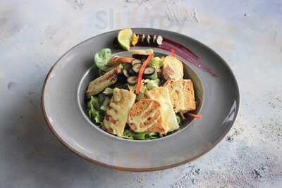 Gölbaşı Restaurant & Bistro