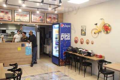 Pizza Taxi 100. Yıl