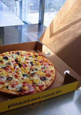 Pizza Taxi 100. Yıl