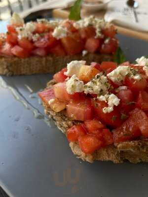 Daphne 's Coffee & Tea