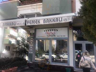 Eflatun Yemek Bakkali