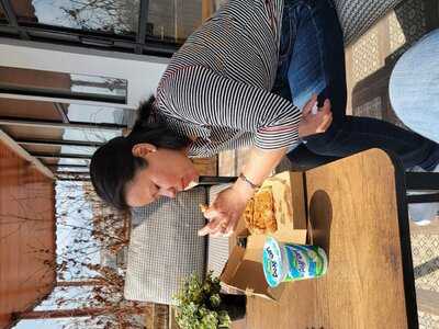 Yoremiz Pide And Lahmacun