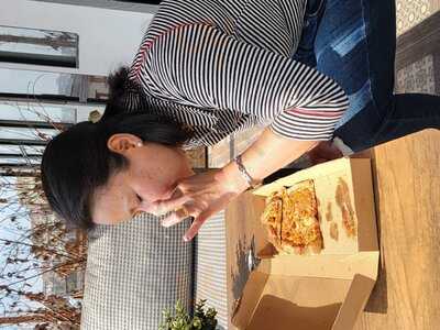 Yoremiz Pide And Lahmacun