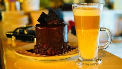 Bademaltı Bistro Side