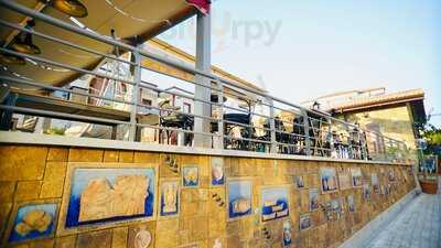 Bademaltı Bistro Side