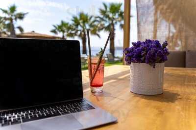 Mükellef Gümüşlük