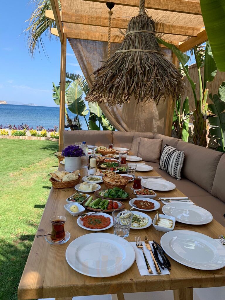 Mükellef Gümüşlük