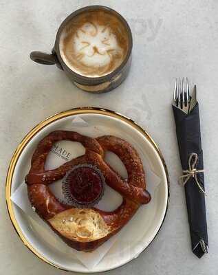 Chefmade Chocolatier & Coffee House