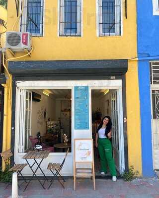 Beirut Sarayi.....happiness Is Homemade