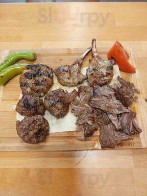 Etçi Mücahit Burger & Döner