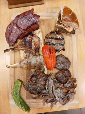 Etçi Mücahit Burger & Döner