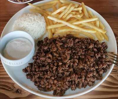 Mona Seraa Başakşehir