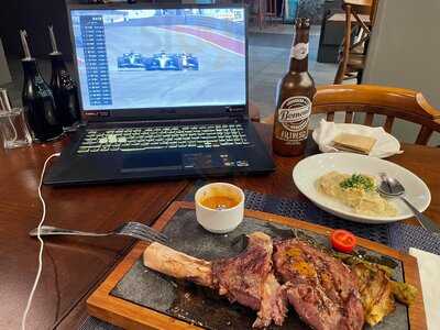 Hamburger By Aytekin Ergün