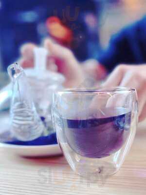 Lokal Kolektif Kitap