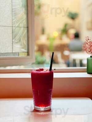 Lokal Kolektif Kitap