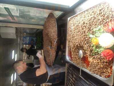 Meşhur Kavurmacı Suat Usta