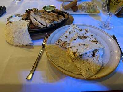 Mad King Restaurant & Pub