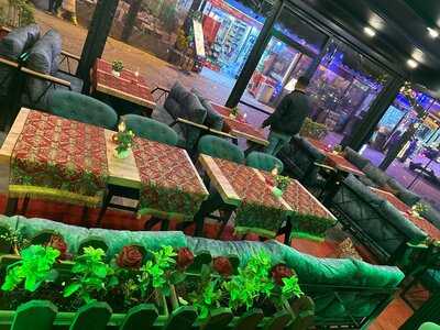 Zerzevan Fish & Kebab House