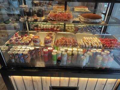 Fiducia Restaurant & Cafe