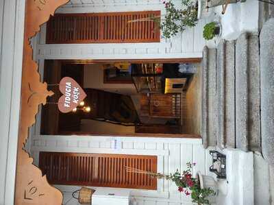 Fiducia Restaurant & Cafe