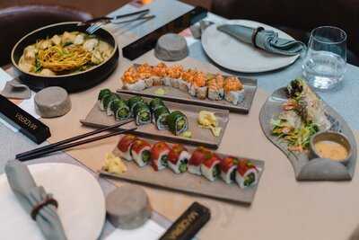 Maderi̇a Sushi̇ Bar