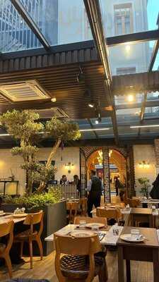 Ziyafet Kuzu Çevirme