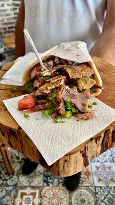 Kuzuguncuk Kelle Söğüş Ve Kokoreç