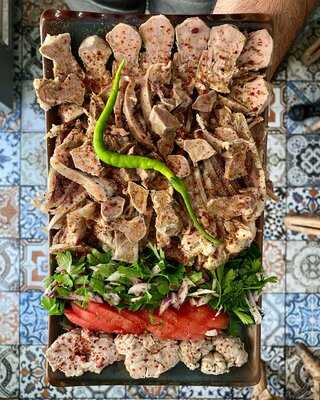 Kuzuguncuk Kelle Söğüş Ve Kokoreç