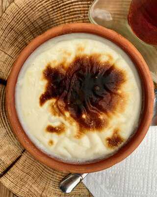 Kuzuguncuk Kelle Söğüş Ve Kokoreç