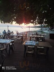 Deep Cafe & Restaurant
