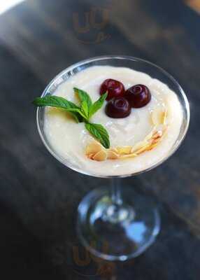 Wayana Wine Bar & Tapas