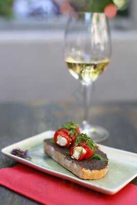 Wayana Wine Bar & Tapas