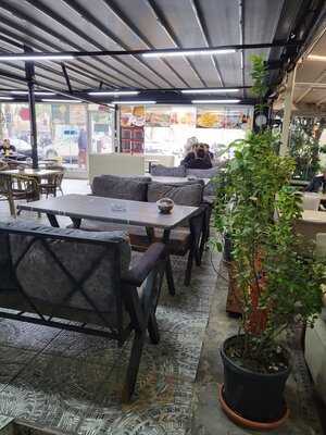 Akasya Cafe Hookah & Restaurant