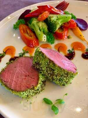 Danials Cuisine Restaurant & Sushi To Go