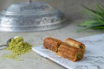 Güllüoğlu Acrloft