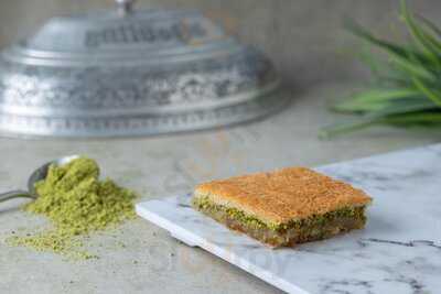 Güllüoğlu Acrloft