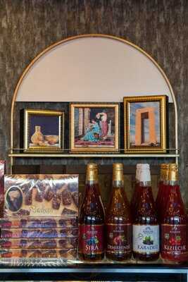 Güllüoğlu Acrloft