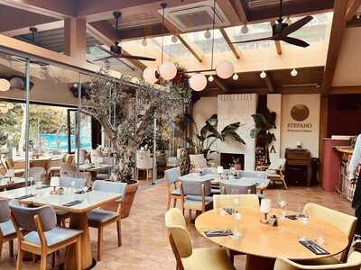 Stefano By İsmet Saz