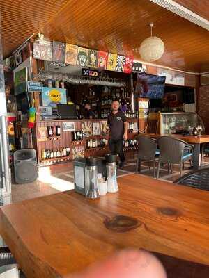 Sky Safran Restaurant Bar