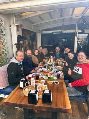 Dedee Performans By Pisidia