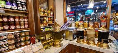 Ozcan Famous Pickle (meşhur Özcan Turşu)