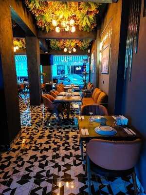 The Pierre Loti Lounge