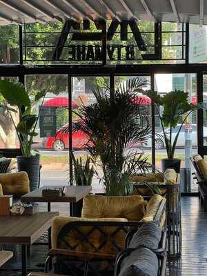 Ezhik V Tumane - Antalya