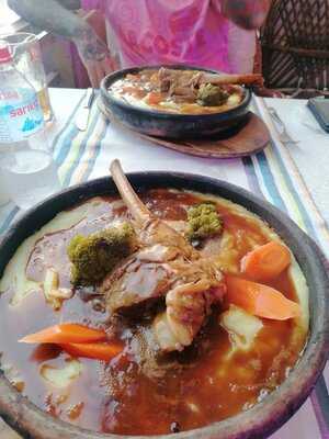 Adonis Restaurant Cafe